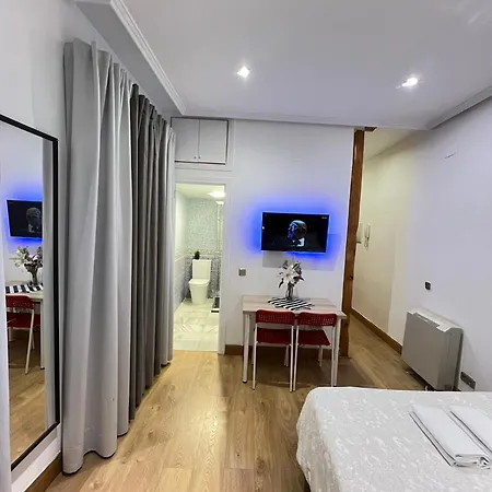 Rooms Quiet Madri Exterior foto