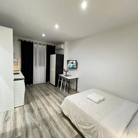 Rooms Quiet Madri Exterior foto