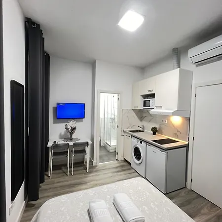 Rooms Quiet Madri Exterior foto
