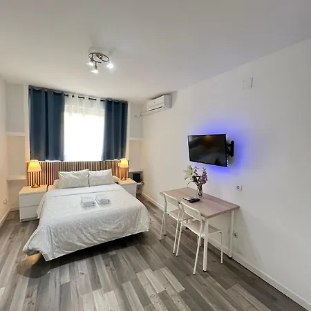 Rooms Quiet Madri Exterior foto
