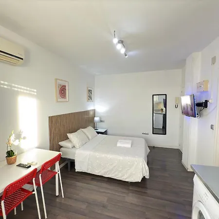 Rooms Quiet Madri Exterior foto